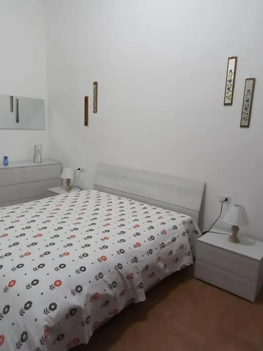 Casa Vacanza A 50 Mt Dal Lungomare Sant'Antioco Holiday home