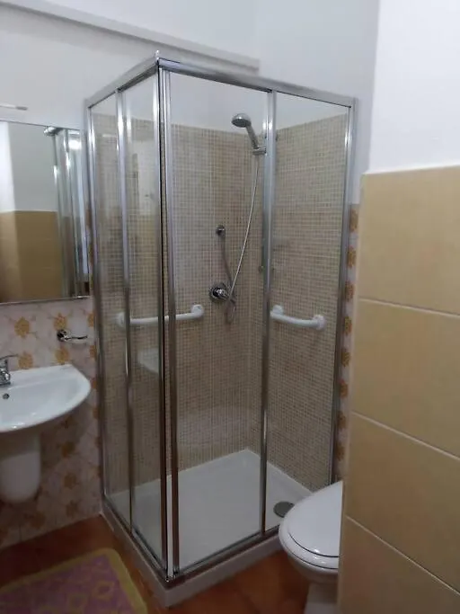 Casa Vacanza A 50 Mt Dal Lungomare Sant'Antioco 0*,