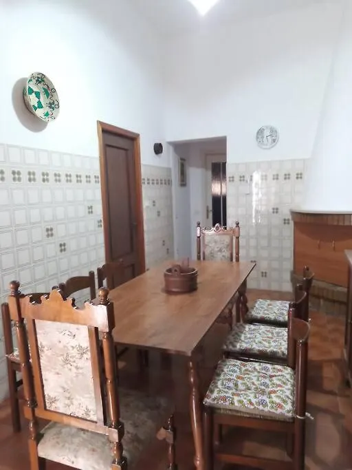 Casa Vacanza A 50 Mt Dal Lungomare Sant'Antioco Italy