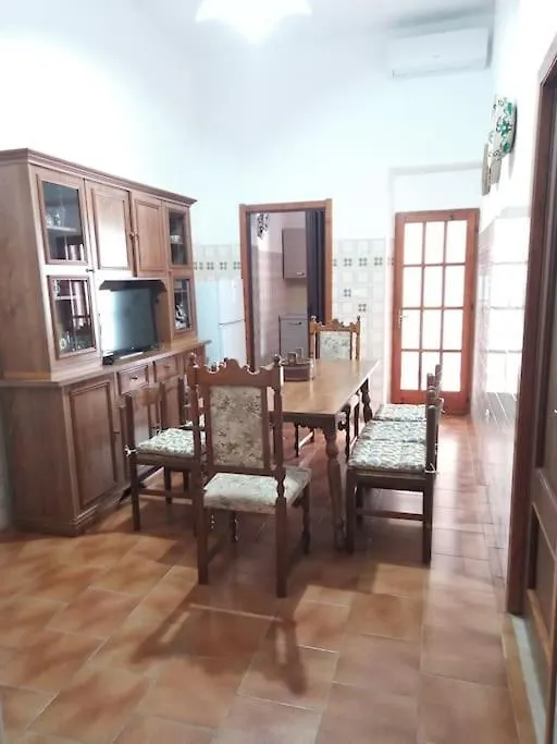 Casa Vacanza A 50 Mt Dal Lungomare Sant'Antioco Holiday home